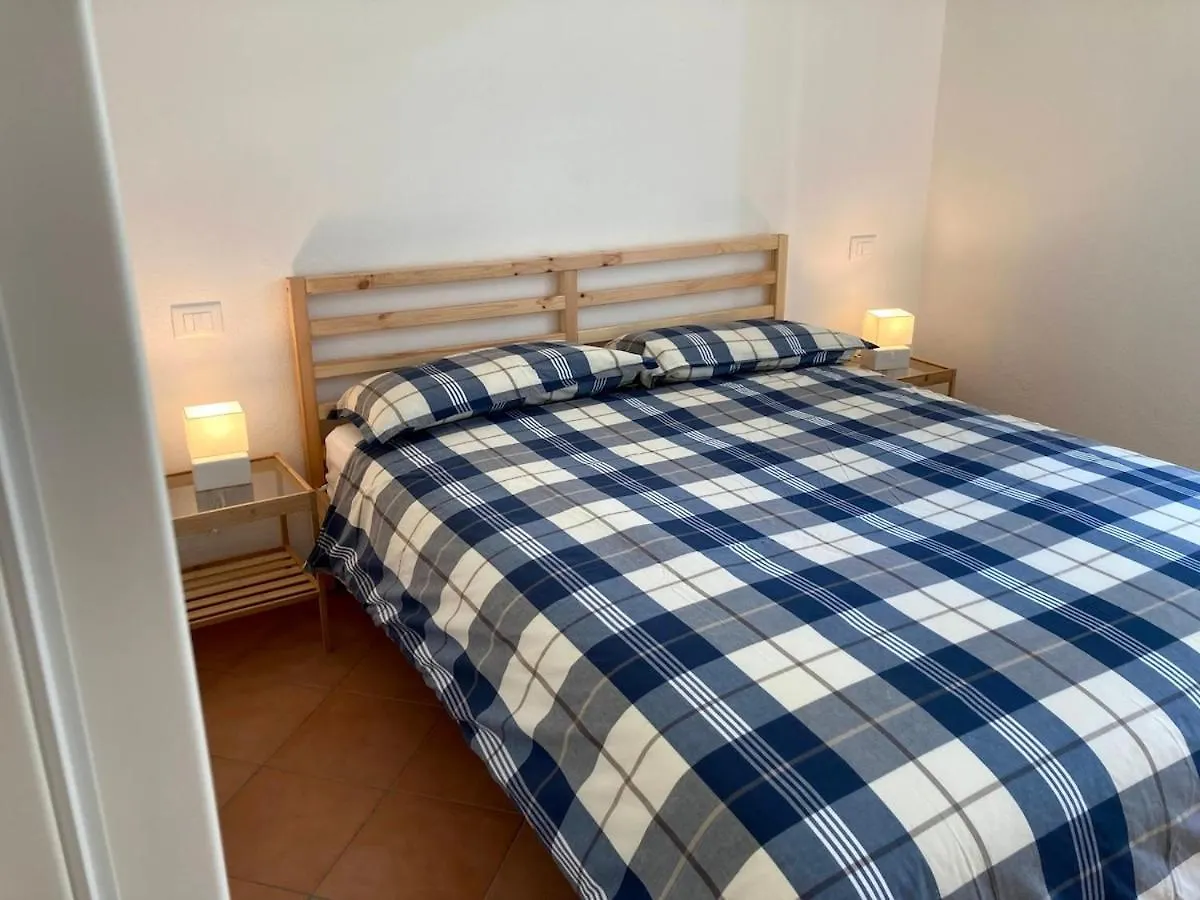Appartamento Pitosforo E Camera Melograno Leivi Apartment